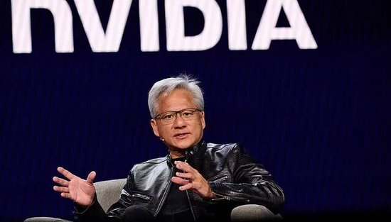 【蜗牛棋牌】黄仁勋罕见发长文：传统的软件和APP形态或将消失