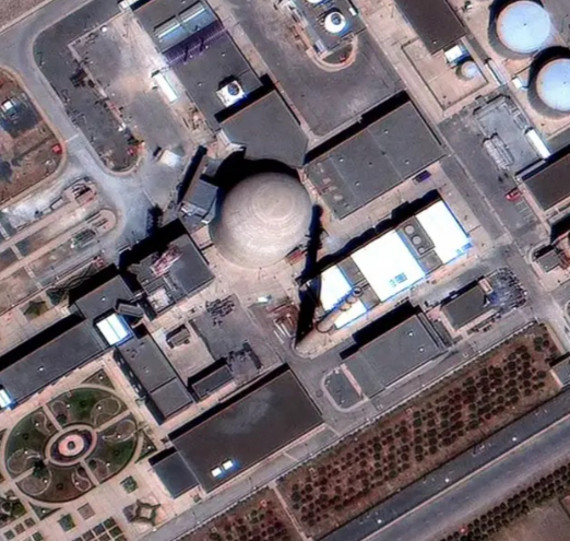 【蜗牛棋牌】美以空袭伊核设施 伊称将严厉报复 美预计战事“数周内结束”