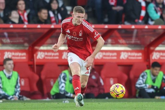 【蜗牛棋牌】太阳报：曼市双雄希望尽快推进安德森交易，担心世界杯后价格上涨