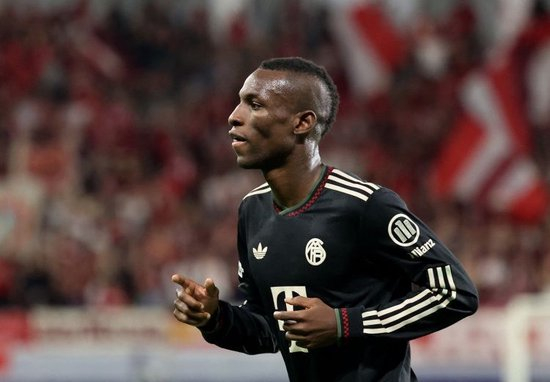 【蜗牛棋牌】德天空：尤文和米兰关注杰克逊，切尔西目前没有再次租借他的计划