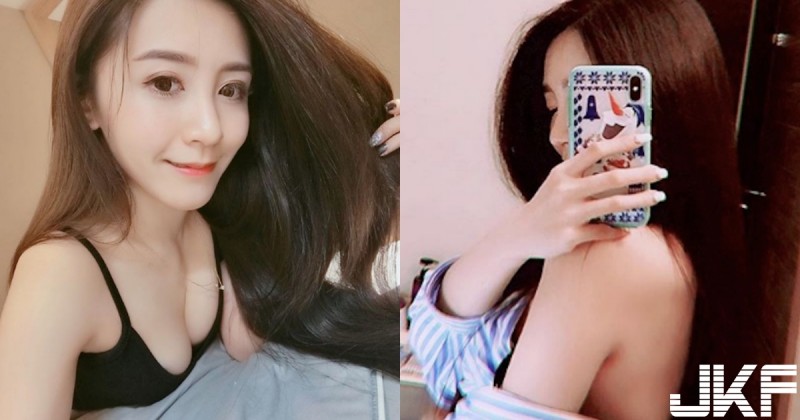 【蜗牛棋牌】在家94不愛穿衣！性感網美「居家超火辣」低胸深V露美背 ！網：裡面到底有沒有穿！