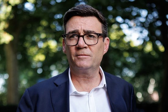 【蜗牛棋牌】英媒:获“压倒性支持”,伯纳姆距离接任英国首相仅一步之遥